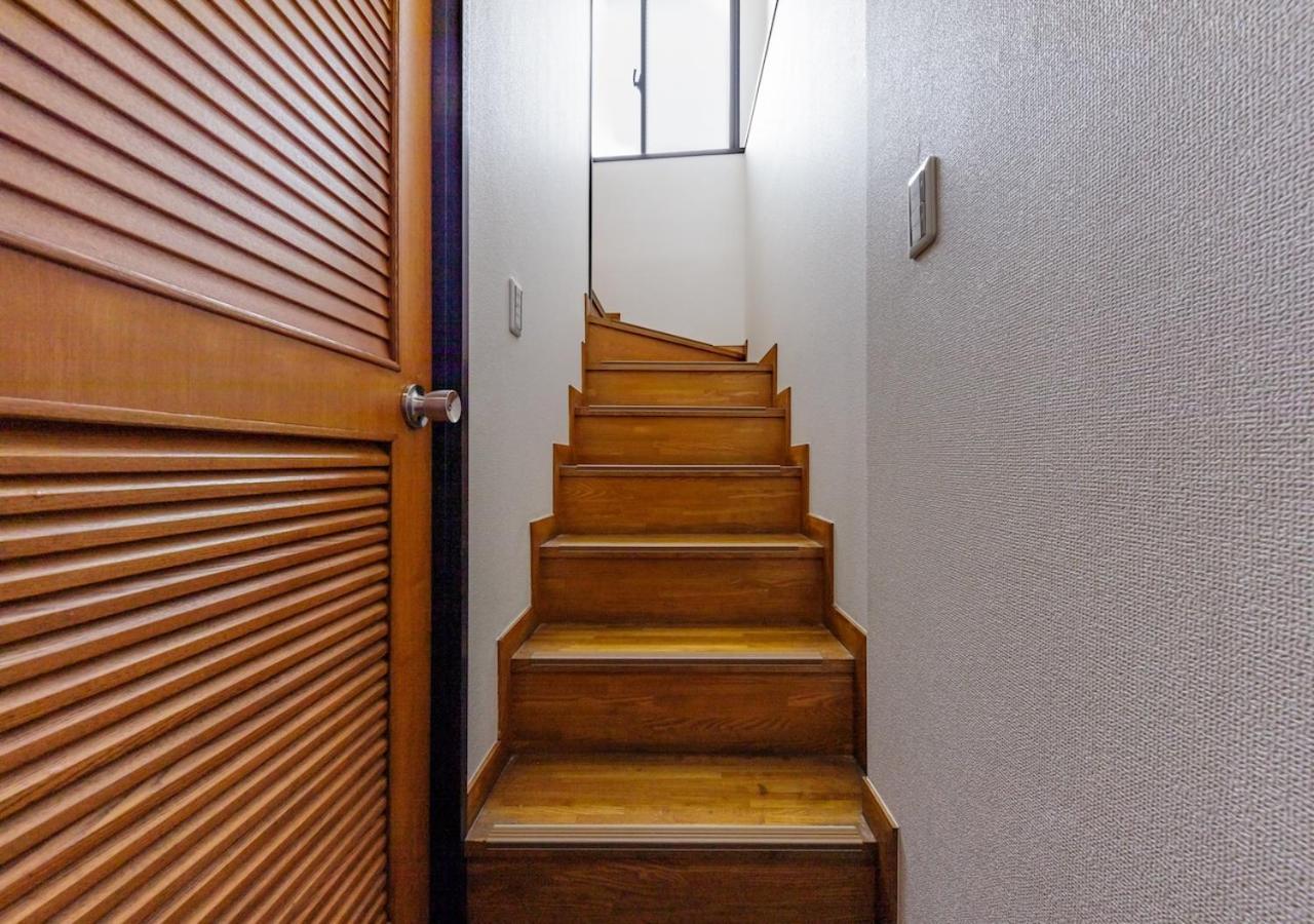 Apartment べニールメゾン泉